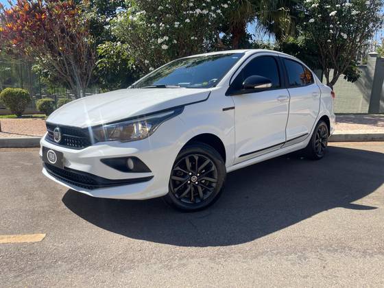 FIAT CRONOS 1.3 FIREFLY FLEX DRIVE MANUAL FIAT CRONOS 1.3 FIREFLY FLEX DRIVE MANUAL
